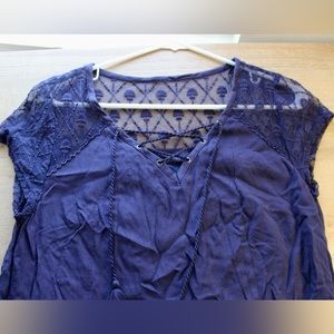 Super cute navy lacey t-shirt dress!